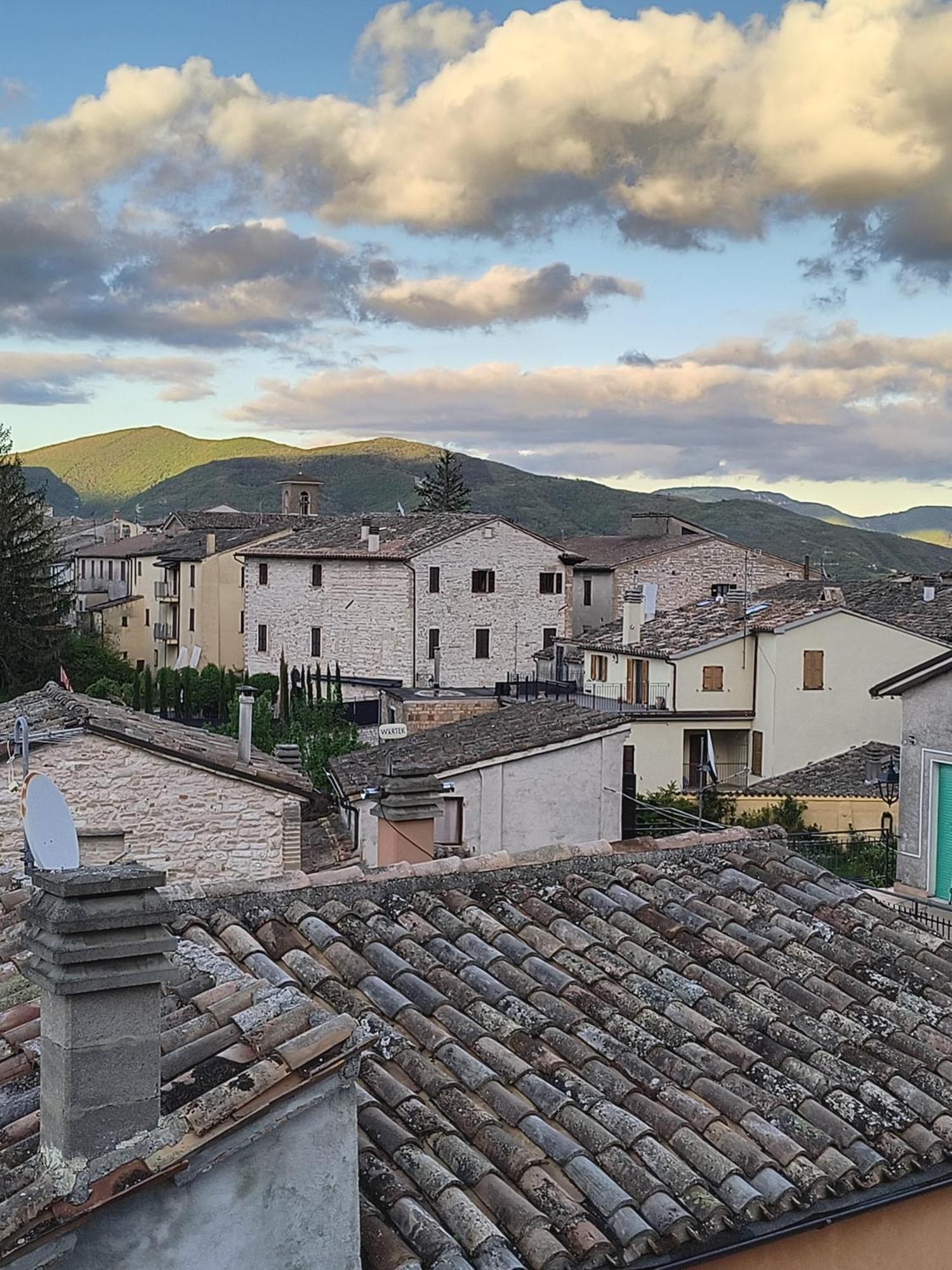 Degli Alessandri House Sassoferrato 外观 照片